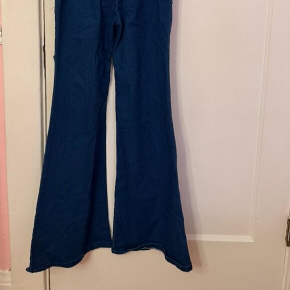 Altar'd State Denim 1970s style Flare Leg Jumpsuit Size Small - Picture 8 of 10